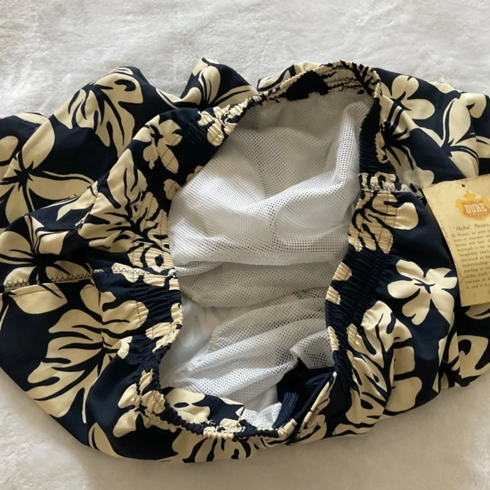 Duke‎ Hawaii Floral Print Tropical Swim Trunks - Navy and Cream - Size XL
